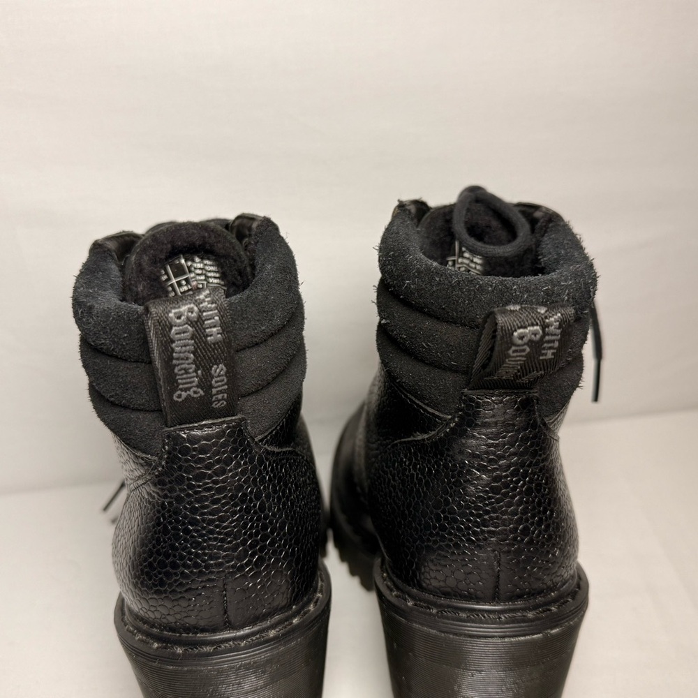 Dr Martens Women Persephone FL 6 Eye Blk Pebbled Leather Ankle Heeled Boots Sz 5 - Picture 7 of 14